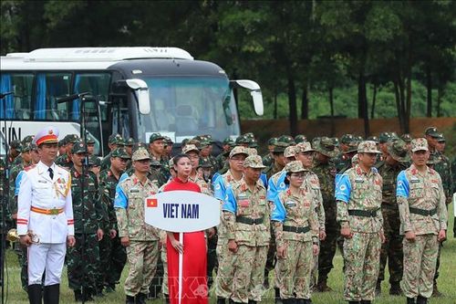 Lực lượng chuẩn bị tham gia gìn giữ hòa bình diễn tập tích hợp trên thực địa