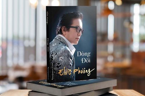 Danh ca Elvis Phương ra mắt hồi ký mới, trải lòng nhiều chuyện hậu trường thú vị