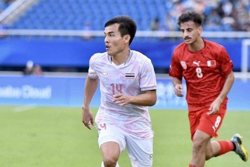 Olympic Thái Lan thoát thua ở trận ra quân ASIAD 19 nhờ siêu phẩm phút bù giờ