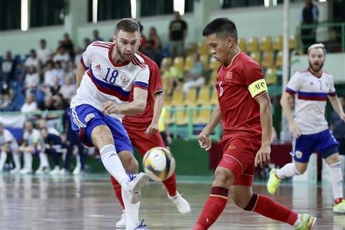 Đội tuyển Futsal Việt Nam hòa 3-3 trước Đội tuyển Nga