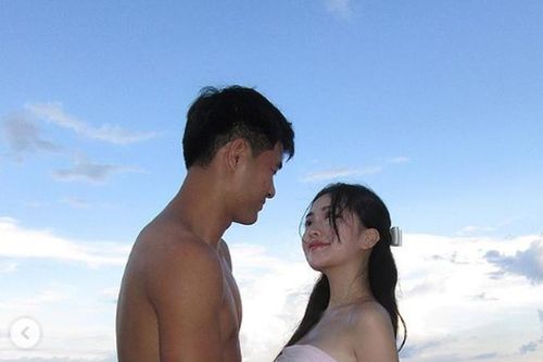 Sinh nhật Hà Đức Chinh, vợ hot girl đăng ảnh tình cảm