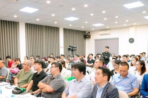 Tọa đàm khoa học 'Từ lượng giá bàn chân đến khoa học cân bằng cơ thể'