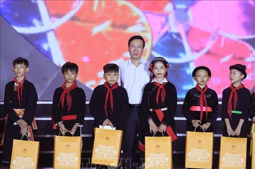 Chủ tịch nước Võ Văn Thưởng dự Lễ hội Thành Tuyên 2023