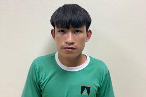 Nghiện ma túy nặng, nam thanh niên đi tìm nơi chích heroin thì bị bắt