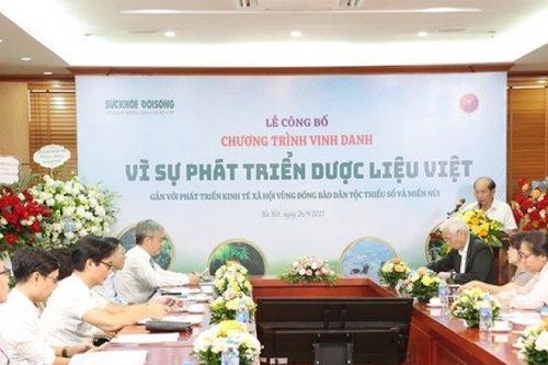 Bộ Y tế công bố chương trình vinh danh vì sự phát triển dược liệu Việt