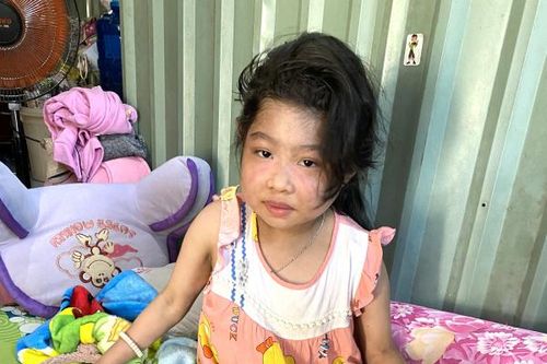 Cháu bé 8 tuổi mắc bệnh hiểm nghèo... ước mơ được đến trường