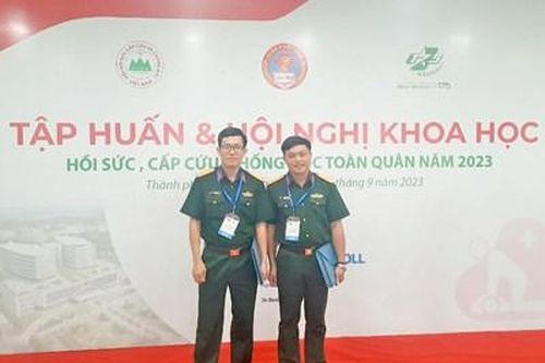 Bác sĩ Quân đoàn 3 cấp cứu thành công hành khách trên máy bay
