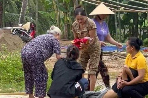 Cống hiến thầm lặng của những 'cô đỡ thôn bản' vùng cao: Phát huy vai trò 'cô đỡ thôn bản' cho sức khỏe người DTTS (Bài 3)