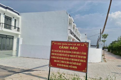 Tỉnh Long An xử lý vi phạm tại các công trình nhà ở liền kề