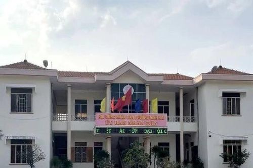 Bắt tạm giam cựu phó chủ tịch phường lạm quyền