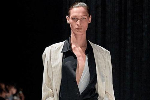 MM6 Maison Margiela SS24 giải mã và xây dựng lại đồng phục hàng ngày