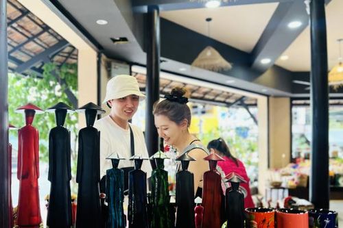 Tổ chức Cuộc thi 'Thiết kế sản phẩm quà tặng du lịch Nha Trang - Khánh Hòa'