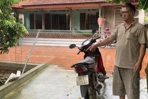 Tạm giữ hình sự đối tượng dùng súng hơi bắn con nợ