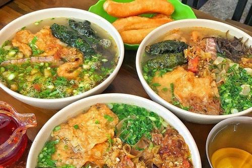 Bánh đa cua và chả chìa Hạ Lũng lọt top ẩm thực tiêu biểu Việt Nam