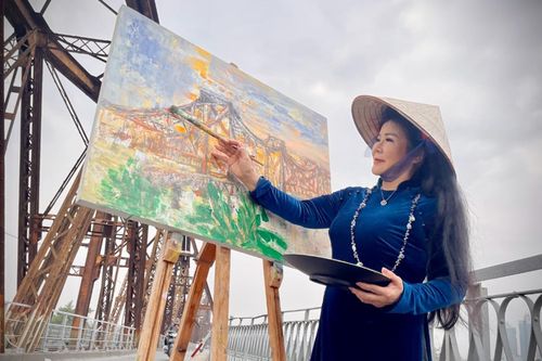 Họa sĩ Văn Dương Thành nói chuyện về hội họa tại Hàn Quốc