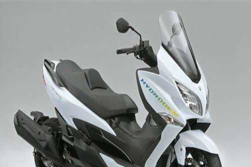 Suzuki trình làng xe ga chạy bằng khí hydro