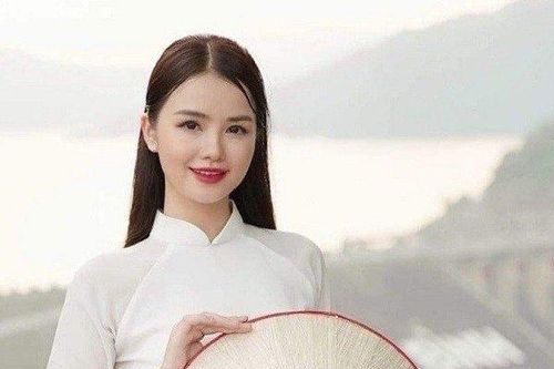 Vẻ đẹp ngọt ngào của Á hậu Sao Mai
