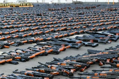 Mỹ sẽ gửi vũ khí tịch thu từ Iran tới Ukraine