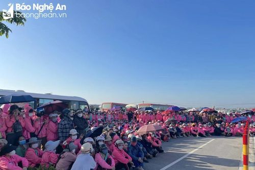 Nghệ An: 1.000 công nhân ngừng việc tập thể đã đi làm trở lại