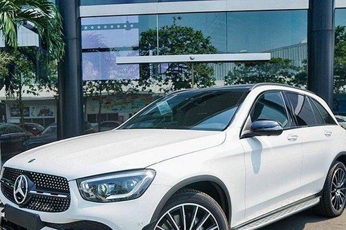 Loạt xe Mercedes-Benz bị triệu hồi vì lỗi bơm nhiên liệu