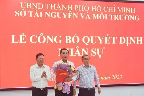 Ông Giang Tuấn Phát Đạt làm Giám đốc CN Văn phòng Đăng ký đất đai huyện Nhà Bè