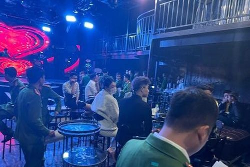 Hoàn Kiếm: phát hiện 13 người dương tính với ma túy