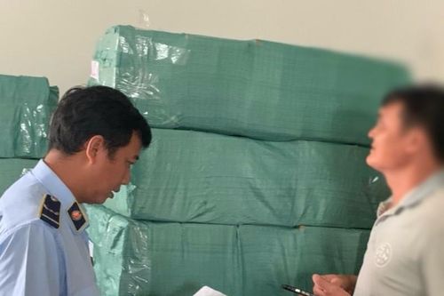 Bản tin Chống buôn lậu 9/10: Xử phạt cơ sở kinh doanh mỹ phẩm lậu và công ty kinh doanh xăng dầu