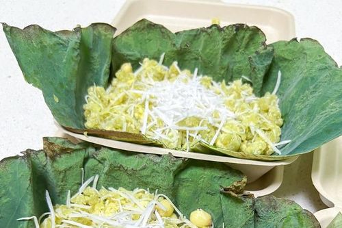 Cách làm xôi cốm sen dừa - thức quà mang hương vị tình thân vào những ngày cuối thu, thơm ngon, đơn giản