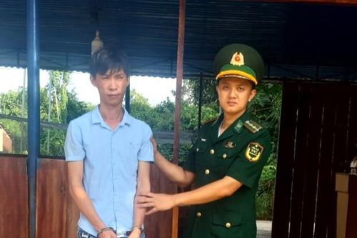 Bắt giữ đối tượng bị truy nã về tội danh đánh bạc