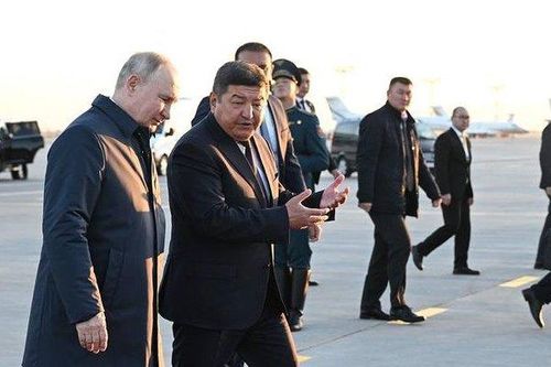 Tổng thống Nga Putin đến Kyrgyzstan, sẽ dự Hội nghị Thượng đỉnh CIS