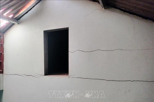 Yên Bái: Nhiều hộ dân bị ảnh hưởng bởi việc nổ mìn khi thi công