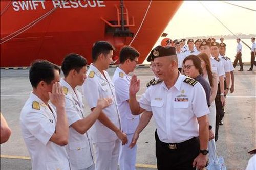Giao lưu thắt chặt tình đoàn kết giữa lực lượng Hải quân Việt Nam, Singapore