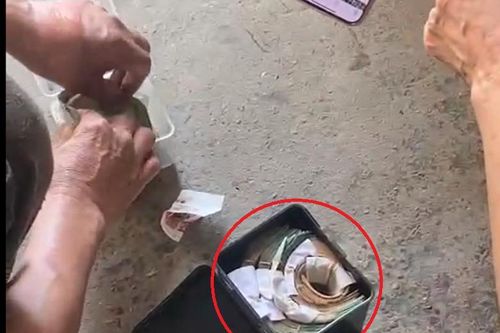 Nghe tiếng kêu 'lạ' trong tủ, chàng trai hốt hoảng khi thấy thứ bên trong