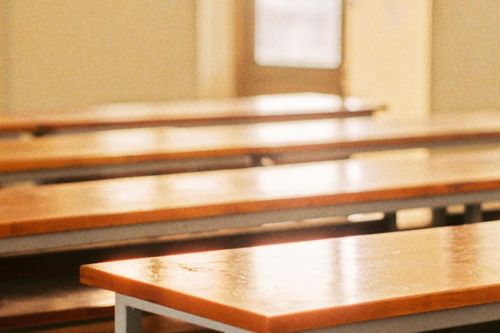 Một loạt trường học ở các nước Baltic nhận e-mail dọa đánh bom