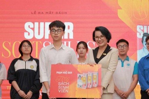 Cuốn sách giúp bạn trẻ phỏng vấn 'trăm trận trăm thắng'