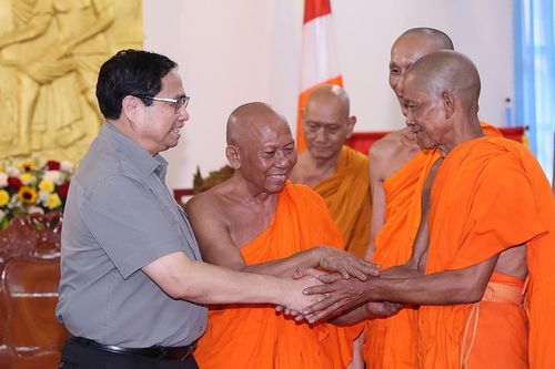 Thủ tướng Phạm Minh Chính chúc mừng đồng bào Khmer nhân Lễ Sene Dolta