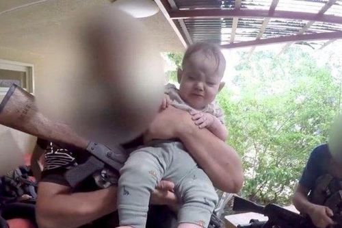 Người chấp nhận vào 'hiểm địa' của Hamas, làm con tin thay cho trẻ em