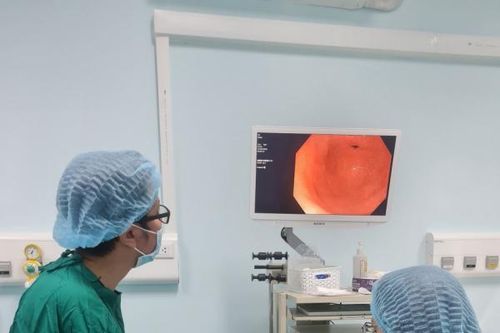 Ngành Y tế: Thực hiện khám hơn 2,1 triệu lượt bệnh nhân