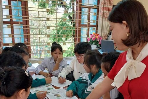 Sáng tạo để học sinh yêu thích môn Lịch sử