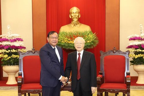 Tổng Bí thư Nguyễn Phú Trọng tiếp Trưởng Ban Đối ngoại Trung ương Đảng Nhân dân Campuchia