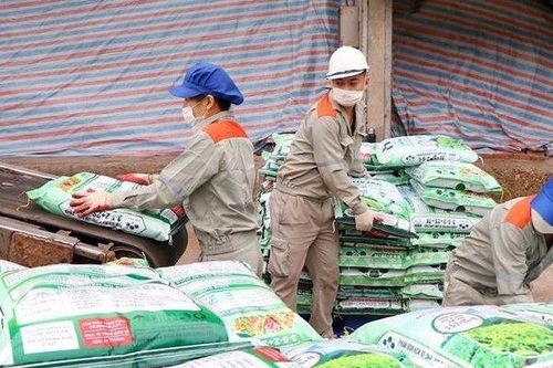 Hóa chất Lâm Thao gần cán đích lợi nhuận cả năm