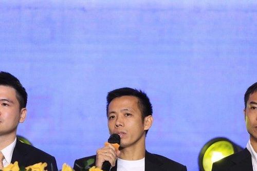 Chủ tịch CLB Hà Nội: 'Về nhì cũng là thất bại'