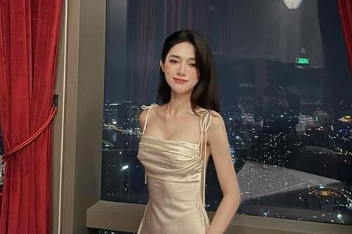 Nữ sinh Olympia sau 9 năm giành vòng nguyệt quế lột xác khó tin