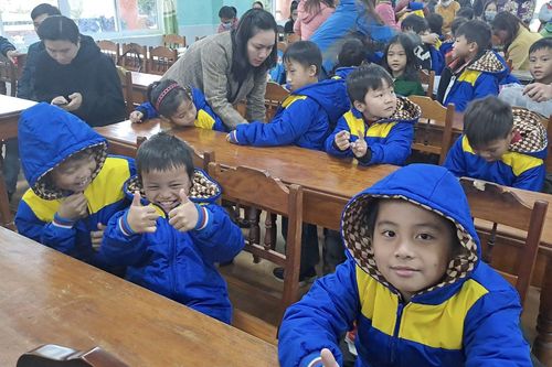 Mùa Đông ấm cho trẻ vùng cao