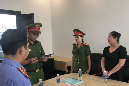 Nữ giám đốc chỉ đạo nhân viên để doanh thu ngoài sổ sách, trốn thuế hơn 35 tỷ đồng