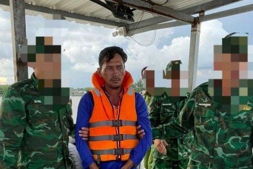 Sau cuộc nhậu, thanh niên đâm chết thuyền trưởng