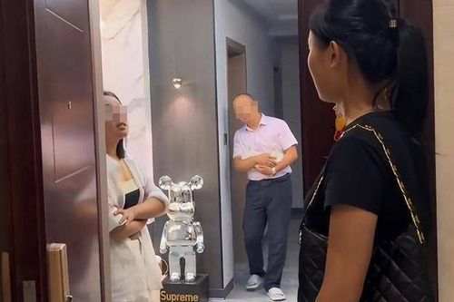Nghe lời bạn thân ly hôn, một năm sau người phụ nữ điếng người vì sự thật