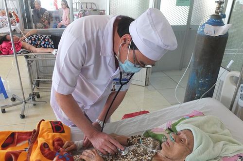 Mô hình Câu lạc bộ Liên thế hệ tự giúp nhau hoạt động có hiệu quả
