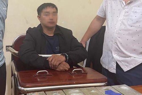 Có tiền án vẫn tiếp tục mang 7 bánh heroin đi bán