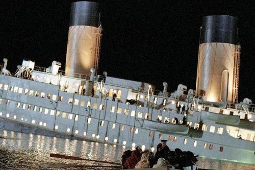 Sống sót sau thảm họa Titanic, người đàn ông bị cả nước Nhật ghét bỏ